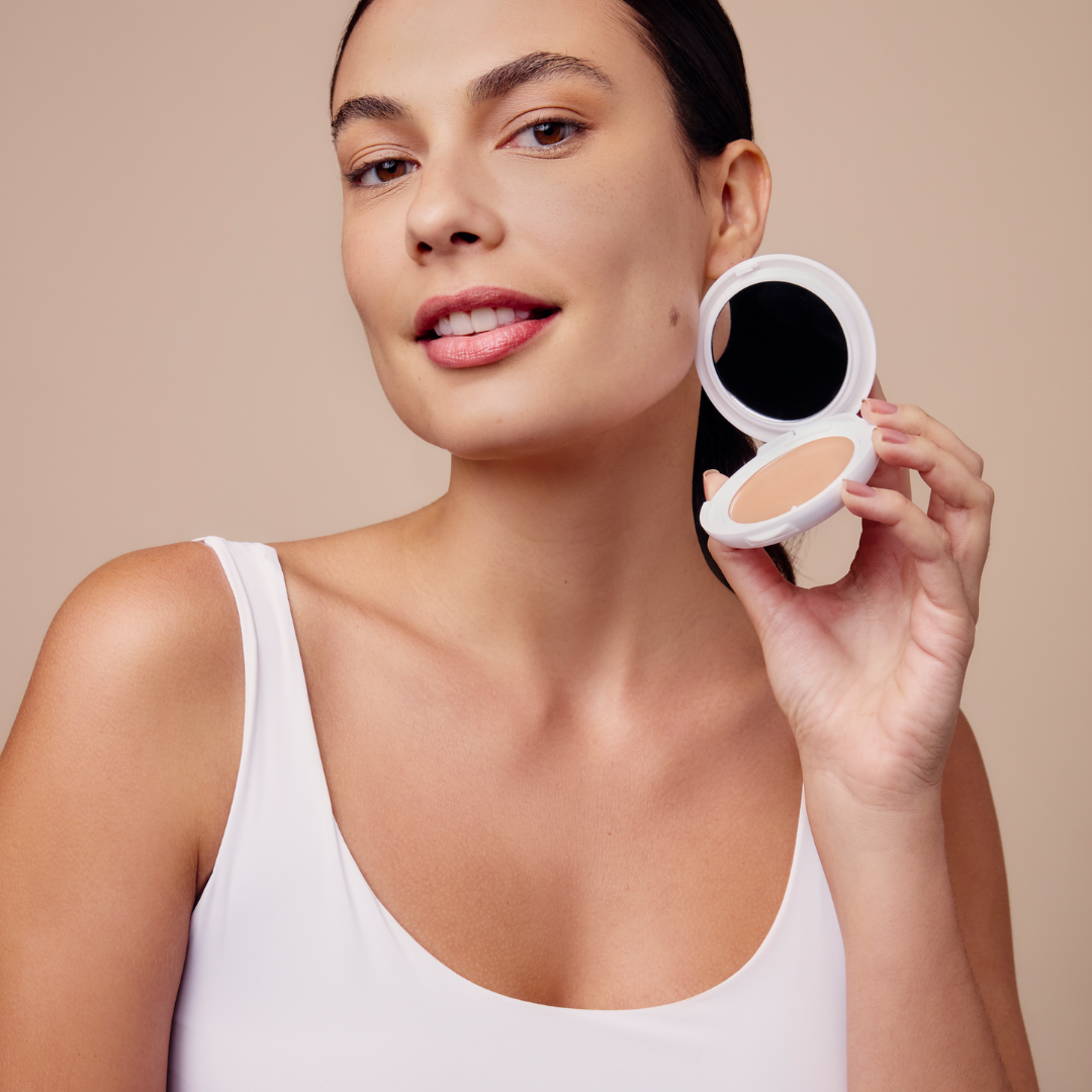 High Protection Compact Tinted, Sand, Spf 50